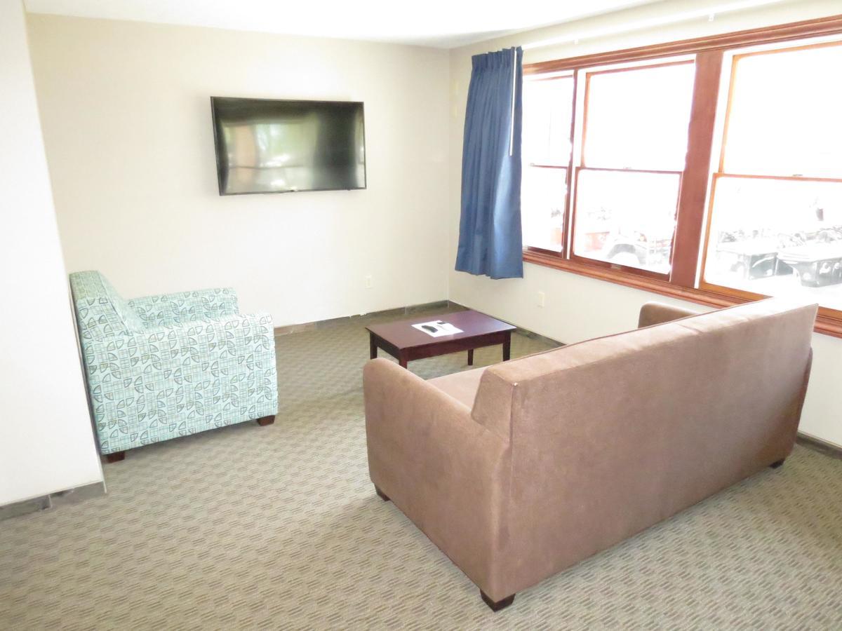 Edgewater Hotel And Suites Put-in-Bay Zewnętrze zdjęcie